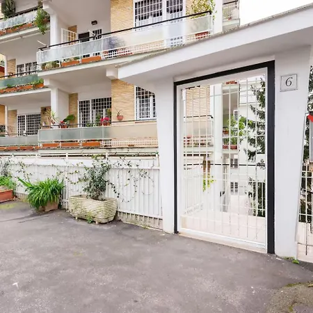 Alocasia Quinto Cecilio 2b Apartment
